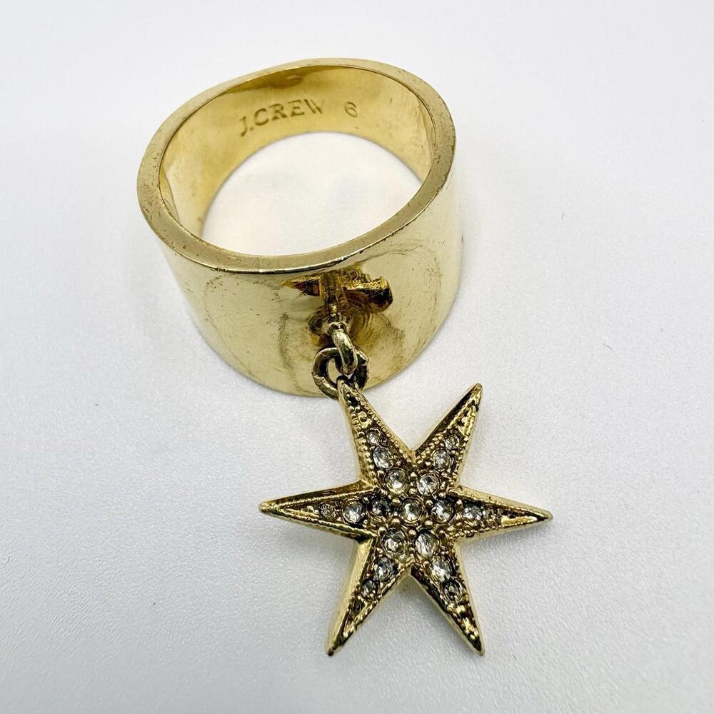 J.Crew Ring Charm Star Sparkly Rich Gold Tone Color  Sz 6
